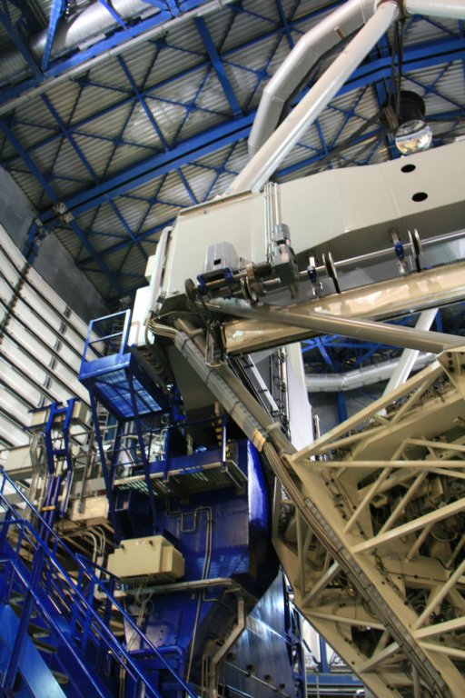 paranal8metertelescope2.jpg