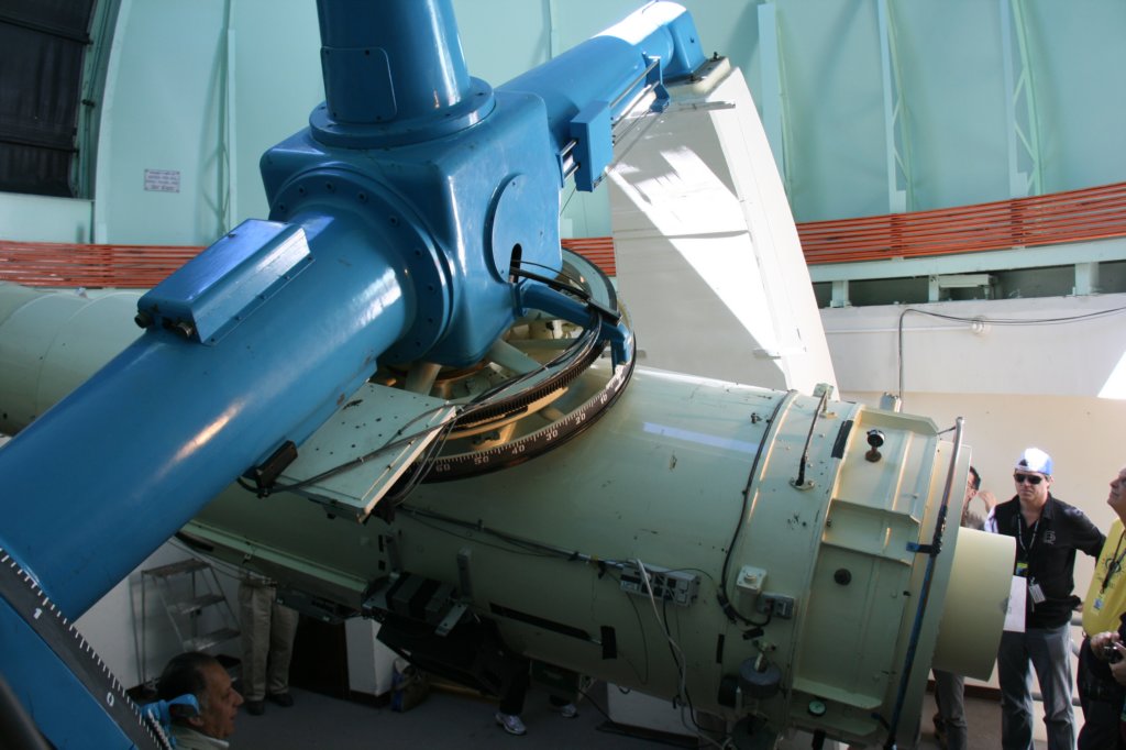 ctio09meterschmidttelescope2.jpg