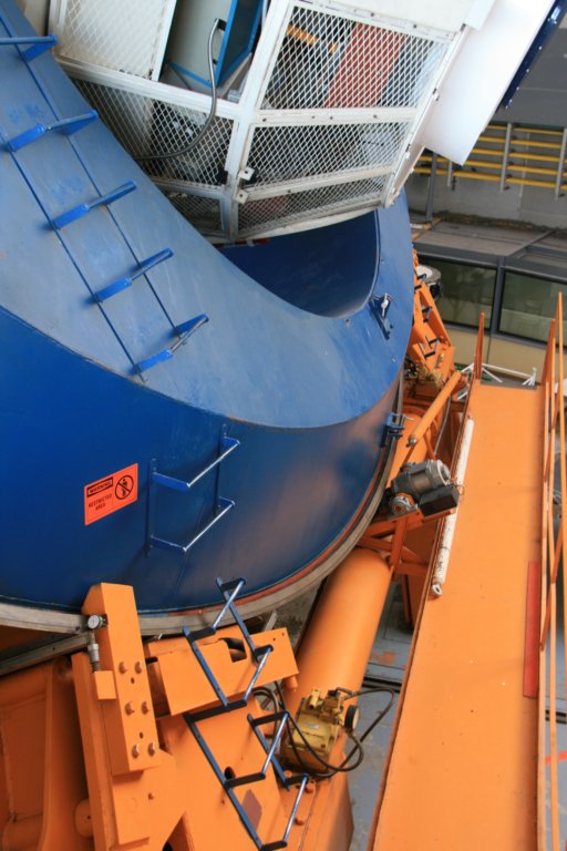 ctio4meterblancotelescope4.jpg